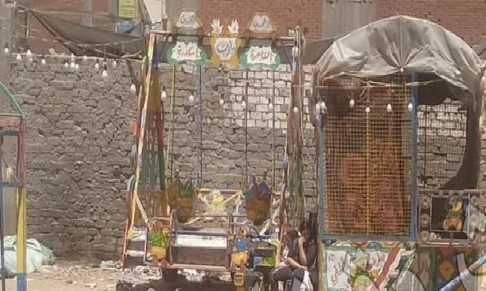 انهيار أرجوحة ملاهي في قرية نواج بطنطا يؤدي إلى إصابة 3 أطفال في اليوم الأول لعيد الأضحى انهيار أرجوحة ملاهي في قرية نواج بطنطا يؤدي إلى إصابة 3 أطفال في اليوم الأول لعيد الأضحى