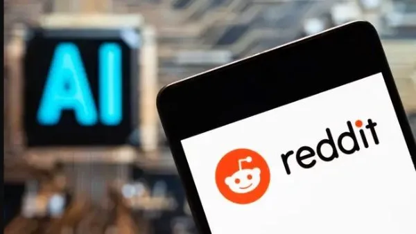 Reddit تقاضي “أنثروبيك” بتهمة استغلال بياناتها لتدريب الذكاء الاصطناعي دون إذن.