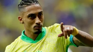 البرازيلي رافينيا يحصل على لقب أفضل لاعب في الدوري الإسباني.