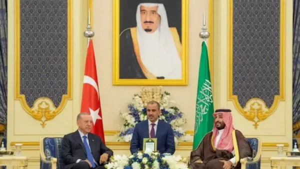 الرئيس التركي يثني على إدارة الحج خلال مكالمة مع ولي العهد السعودي الرئيس التركي يثني على إدارة الحج خلال مكالمة مع ولي العهد السعودي