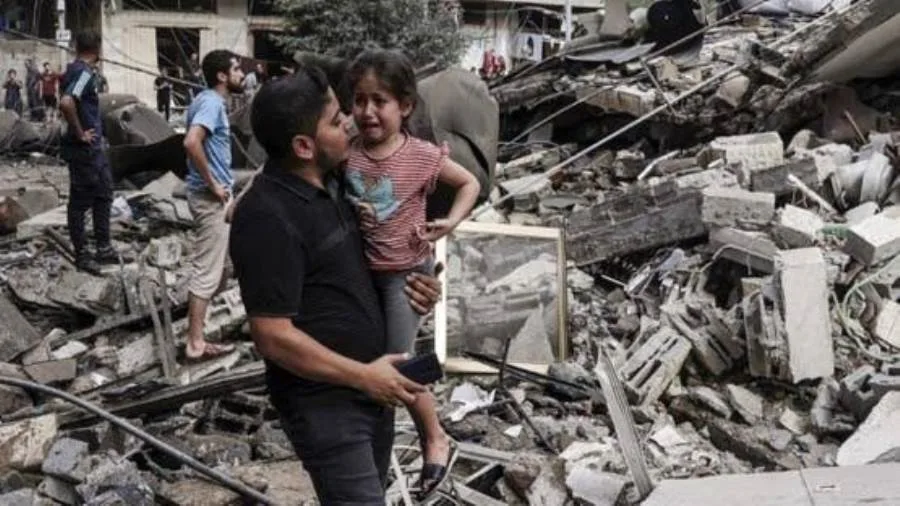 الاحتلال ينفذ مجازر جديدة في غزة: أكثر من 35 شهيداً منذ فجر أول أيام عيد الأضحى. الاحتلال ينفذ مجازر جديدة في غزة: أكثر من 35 شهيداً منذ فجر أول أيام عيد الأضحى.