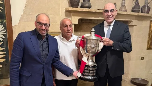 هشام نصر وحسام المندوه يحتفلان بتتويج كأس مصر في منزل حسين لبيب