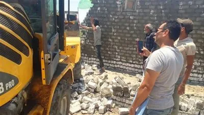الزراعة: إزالة 17 حالة اعتداء على الأراضي الزراعية في المهد خلال أول يوم من إجازة العيد الزراعة: إزالة 17 حالة اعتداء على الأراضي الزراعية في المهد خلال أول يوم من إجازة العيد