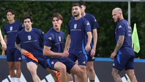 بث مباشر لمباراة إيطاليا والنرويج اليوم في تصفيات كأس العالم 2026: توقيت المباراة وقنوات العرض بث مباشر لمباراة إيطاليا والنرويج اليوم في تصفيات كأس العالم 2026: توقيت المباراة وقنوات العرض