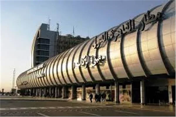 مطار القاهرة الدولي يحتفل مع المسافرين بعيد الأضحى المبارك مطار القاهرة الدولي يحتفل مع المسافرين بعيد الأضحى المبارك