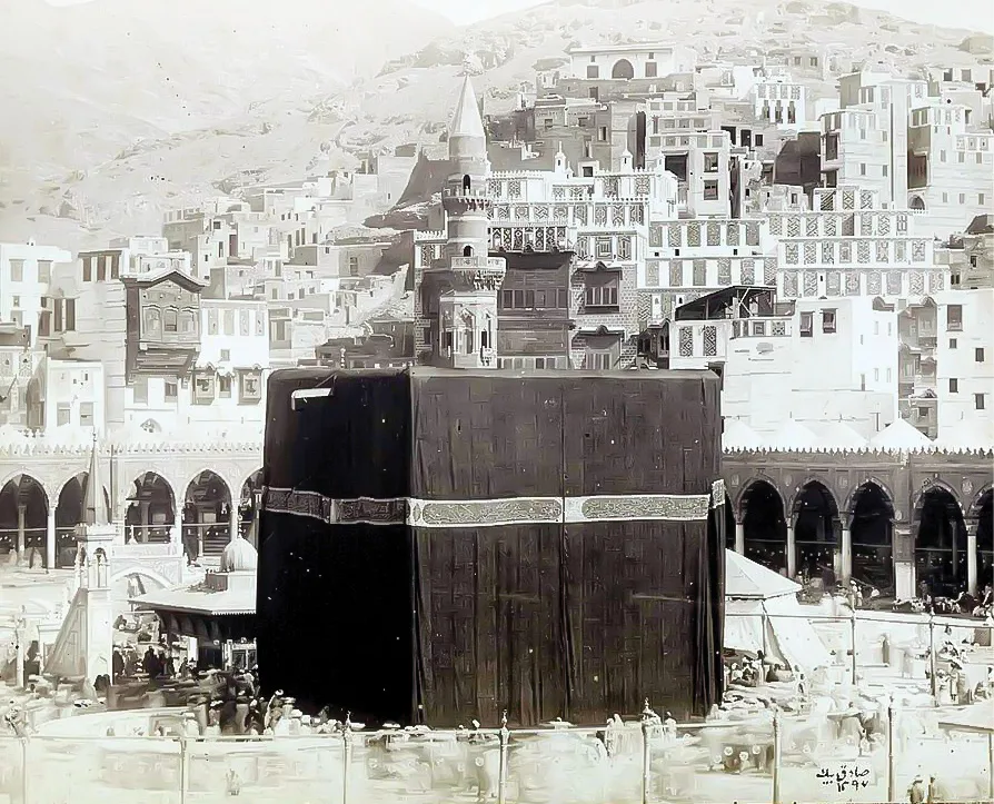 محمد الباز يكتب: الباشا المصوراتى.. أول صورة للكعبة تُلتقط بعدسة مصرية
