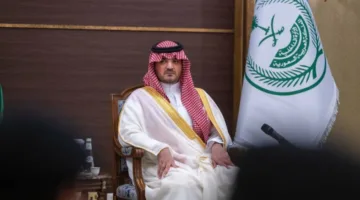 عبدالعزيز بن سعود يثني على جهود الإدارة العامة للتوجيه والإرشاد في وزارة الداخلية