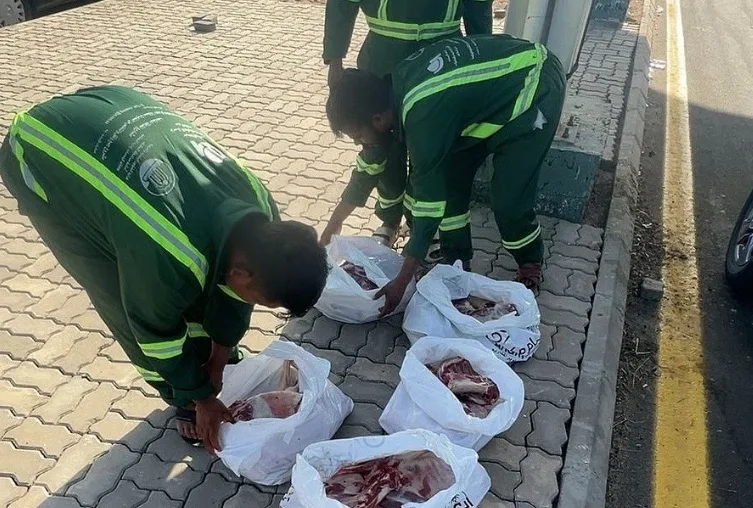 أمانة الطائف تحجز 30 ذبيحة فاسدة للأضحية أمانة الطائف تحجز 30 ذبيحة فاسدة للأضحية