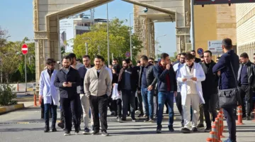 الأطباء المقيمون في أربيل يعلنون إضرابًا عن العمل