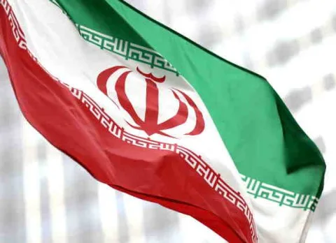 الخزانة الأميركية: تطبيق عقوبات جديدة تتعلق بإيران تستهدف 10 أفراد و27 كياناً، بما في ذلك شركتين مرتبطتين بشركة النفط الوطنية الإيرانية. الخزانة الأميركية: تطبيق عقوبات جديدة تتعلق بإيران تستهدف 10 أفراد و27 كياناً، بما في ذلك شركتين مرتبطتين بشركة النفط الوطنية الإيرانية.