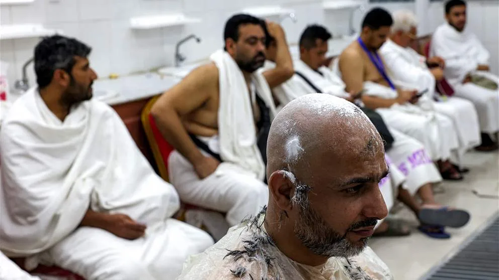 حلاقة “صفر” … ما الأسباب وراء قيام الحجاج بذلك؟ حلاقة “صفر” … ما الأسباب وراء قيام الحجاج بذلك؟