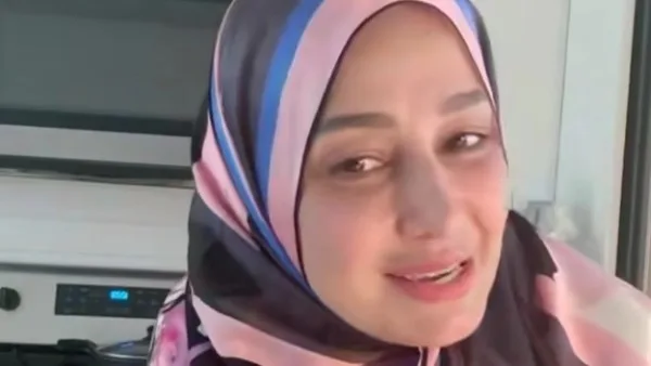 بالحجاب وإطلالة أنيقة.. حلا شيحة تهنئ متابعيها بمناسبة عيد الأضحى المبارك بالحجاب وإطلالة أنيقة.. حلا شيحة تهنئ متابعيها بمناسبة عيد الأضحى المبارك