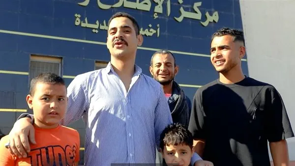 “فرحت بأنني سأقضي العيد مع أولادي”.. رسالة تقدير من مفرج عنه للرئيس (فيديو) “فرحت بأنني سأقضي العيد مع أولادي”.. رسالة تقدير من مفرج عنه للرئيس (فيديو)