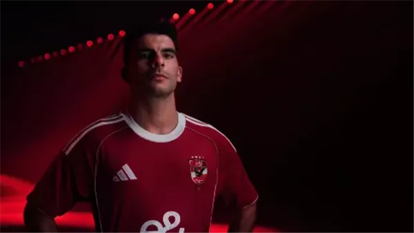 زيزو: أظهرت ولائي للزمالك في عدة مناسبات زيزو: أظهرت ولائي للزمالك في عدة مناسبات