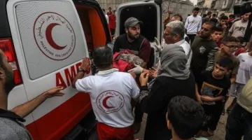 استشهاد 9 فلسطينيين جراء قصف الاحتلال الإسرائيلي على خان يونس ورفح