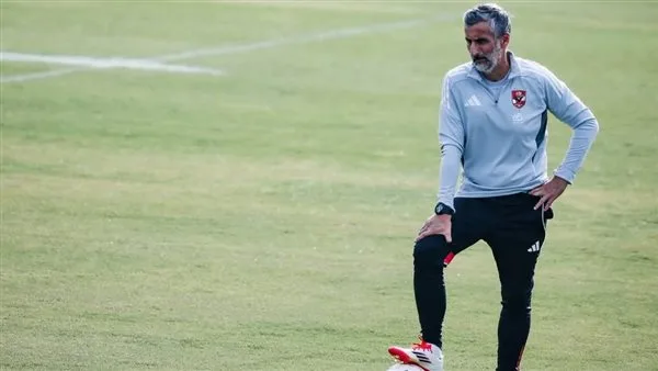وليد صلاح الدين: توقيع العقد مع ريبيرو يمثل المشكلة الحقيقية قبل كأس العالم للأندية. وليد صلاح الدين: توقيع العقد مع ريبيرو يمثل المشكلة الحقيقية قبل كأس العالم للأندية.