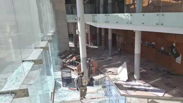 زلزال بقوة 6.4 درجة يضرب تشيلي ويؤدي إلى أضرار وانقطاع الكهرباء | فيديو زلزال بقوة 6.4 درجة يضرب تشيلي ويؤدي إلى أضرار وانقطاع الكهرباء | فيديو