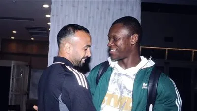 وصول أليو ديانج إلى معسكر الأهلي في ميامي الأمريكية تحضيراً للمشاركة في كأس العالم للأندية وصول أليو ديانج إلى معسكر الأهلي في ميامي الأمريكية تحضيراً للمشاركة في كأس العالم للأندية