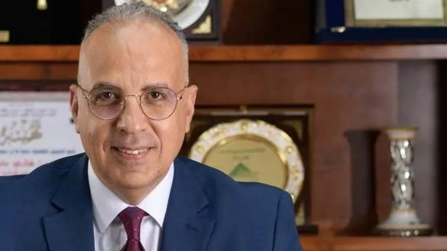 وزير الري يُكلف بمتابعة وضع الري في جميع المناطق على مستوى البلاد