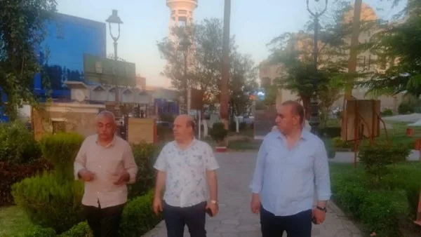 إزالة 350 طن من النفايات في الحدائق والمناطق السكنية بأسوان خلال عيد الأضحى إزالة 350 طن من النفايات في الحدائق والمناطق السكنية بأسوان خلال عيد الأضحى