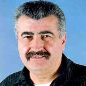 هادي زاهر: تكملة مُعادية هادي زاهر: تكملة مُعادية