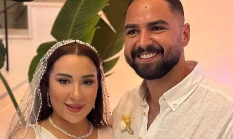 أسما شريف منير تكشف عن زواجها: “الحمد لله، أخيراً وجدت الشخص المناسب” أسما شريف منير تكشف عن زواجها: “الحمد لله، أخيراً وجدت الشخص المناسب”
