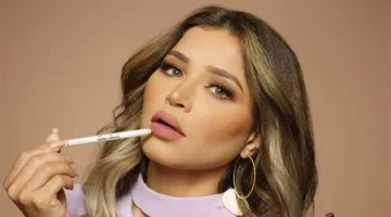 نهى نبيل تعود إلى الكويت للمرة الأولى بعد تجريدها من جنسيتها