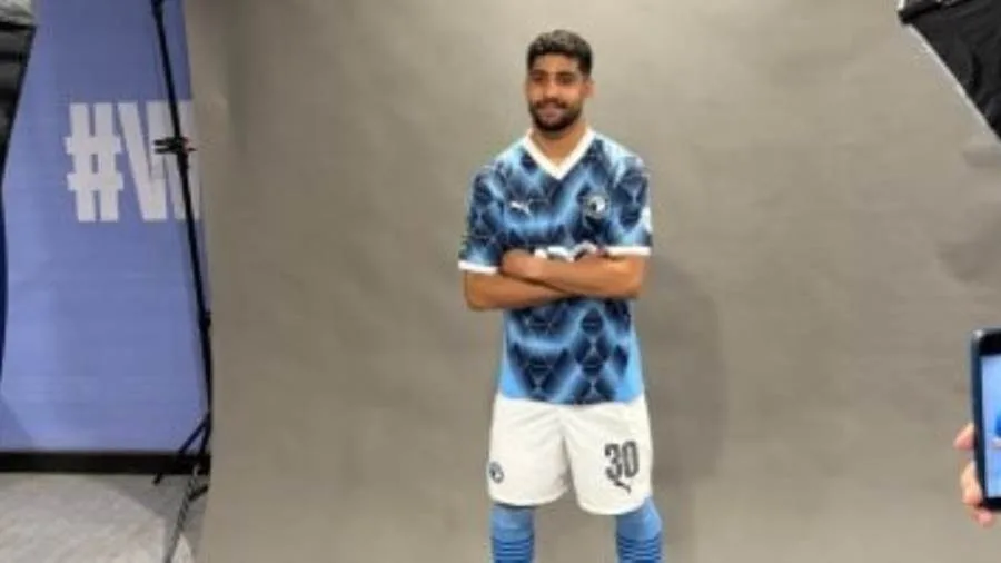 نجم بيراميدز يسعى للحصول على عروض احترافية استعدادًا للانتقال. نجم بيراميدز يسعى للحصول على عروض احترافية استعدادًا للانتقال.