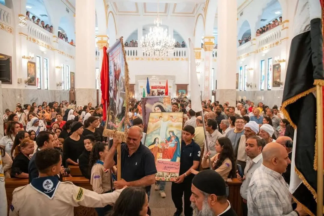 الأنبا مرقس يشارك الأنبا دانيال في احتفالات عيد أم المحبة الإلهية بأسيوط الأنبا مرقس يشارك الأنبا دانيال في احتفالات عيد أم المحبة الإلهية بأسيوط