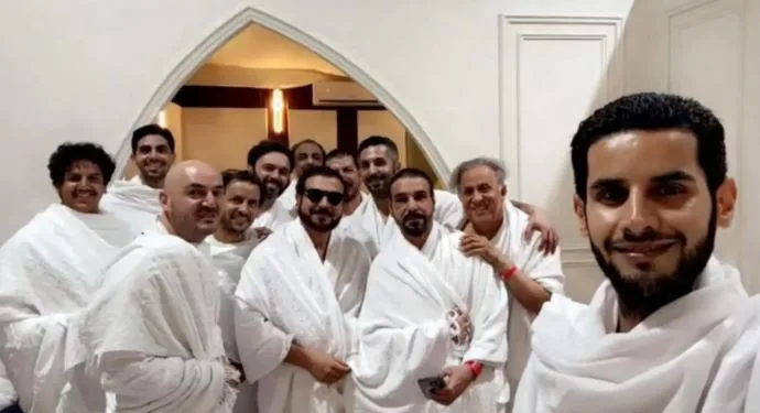 ماجد المهندس يقوم بأداء مناسك الحج مع فرقته الفنية ماجد المهندس يقوم بأداء مناسك الحج مع فرقته الفنية