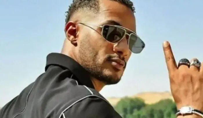 محمد رمضان يشارك صورة من خلف كواليس فيلم «أسد» محمد رمضان يشارك صورة من خلف كواليس فيلم «أسد»