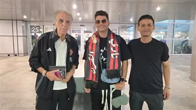 عاجل: أحمد سيد زيزو يصل إلى أمريكا لاستعداداته مع الأهلي في بطولة كأس العالم للأندية عاجل: أحمد سيد زيزو يصل إلى أمريكا لاستعداداته مع الأهلي في بطولة كأس العالم للأندية