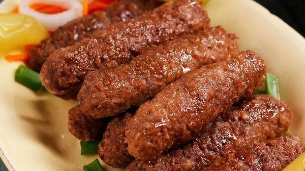 مثل المطاعم: كيفية تحضير الطرب والكفتة المشوية للاحتفال بالعيد