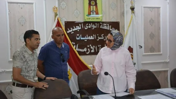 متابعة الشكاوى وحلها بسرعة في المراكز والقطاعات الخدمية بالوادي الجديد خلال إجازة العيد متابعة الشكاوى وحلها بسرعة في المراكز والقطاعات الخدمية بالوادي الجديد خلال إجازة العيد