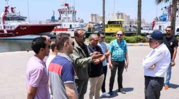 في عيد الأضحى.. رئيس ميناء دمياط يثني على أداء العاملين وكفاءة التشغيل