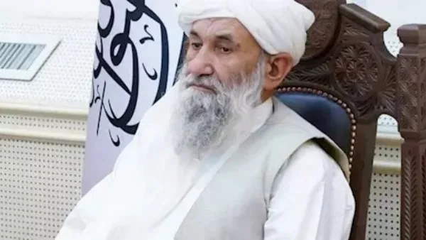 رئيس الوزراء الأفغاني: طالبان تعلن عن عفو شامل يتضمن المتعاونين مع أمريكا رئيس الوزراء الأفغاني: طالبان تعلن عن عفو شامل يتضمن المتعاونين مع أمريكا
