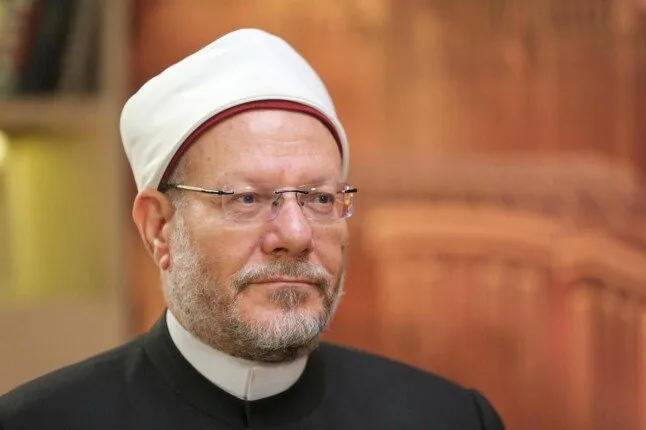 شوقي علام: الكتاتيب في القرى هي المؤسسة التعليمية الأولى التي ننمو ونتعلم فيها شوقي علام: الكتاتيب في القرى هي المؤسسة التعليمية الأولى التي ننمو ونتعلم فيها