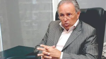 خبراء يناقشون فوائد إلغاء ضريبة الأرباح الرأسمالية على سوق الأسهم وتأثير ذلك على نشاط التداول