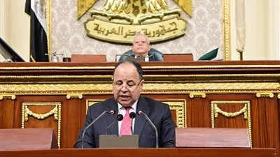 رفع حد الإعفاء من 40 ألف جنيه إلى 50 ألف جنيه.. كل التفاصيل المتعلقة بتعديلات قانون الضريبة العقارية رفع حد الإعفاء من 40 ألف جنيه إلى 50 ألف جنيه.. كل التفاصيل المتعلقة بتعديلات قانون الضريبة العقارية