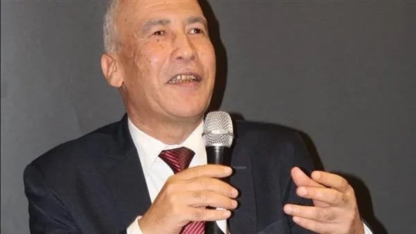 أحمد طوسون يستعيد ذكرياته مع العيد: “أضاحينا تاهت… وأصبح والدي جزارًا” أحمد طوسون يستعيد ذكرياته مع العيد: “أضاحينا تاهت… وأصبح والدي جزارًا”