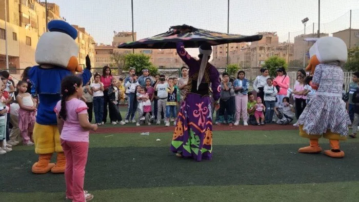 مدير النشاط الرياضي يشارك في احتفالات العيد بمركز شباب إسكو. مدير النشاط الرياضي يشارك في احتفالات العيد بمركز شباب إسكو.