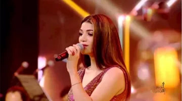مغنية “أنا قلبي دق دقة” تعلن تخليها عن منصبها في دار الأوبرا