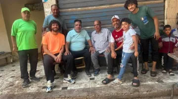 قبل توجهه إلى الغردقة.. محمد النني، لاعب منتخب مصر ونادي الجزيرة، يقدم أضحية مع عائلته في المحلة.