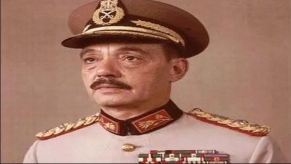 في ذكرى رحيله.. كيف وثّق “كشكول الجمسي” أحداث النصر في حرب أكتوبر؟ في ذكرى رحيله.. كيف وثّق “كشكول الجمسي” أحداث النصر في حرب أكتوبر؟