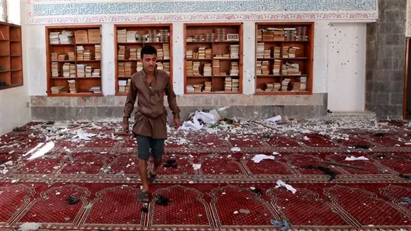 “القاهرة الإخبارية”: انفجار في مسجد باليمن يؤدي إلى مقتل وإصابة العشرات “القاهرة الإخبارية”: انفجار في مسجد باليمن يؤدي إلى مقتل وإصابة العشرات