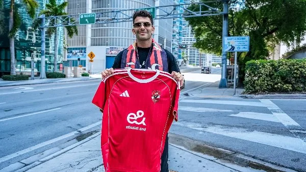 تريزيجيه يتحدث عن انضمام زيزو للأهلي: أنا متفائل بوجوده في النادي الأحمر تريزيجيه يتحدث عن انضمام زيزو للأهلي: أنا متفائل بوجوده في النادي الأحمر