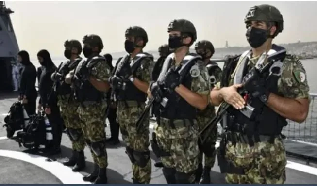 الجيش الجزائري يكشف عن هوية العناصر الإرهابية الذين تم القضاء عليهم في بداية الشهر الحالي الجيش الجزائري يكشف عن هوية العناصر الإرهابية الذين تم القضاء عليهم في بداية الشهر الحالي