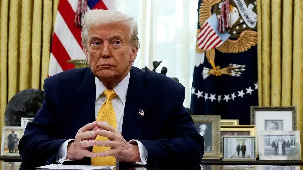 ترامب ينبه من تدخل الفيدرالية إذا استمرت الاحتجاجات في لوس أنجلوس ترامب ينبه من تدخل الفيدرالية إذا استمرت الاحتجاجات في لوس أنجلوس