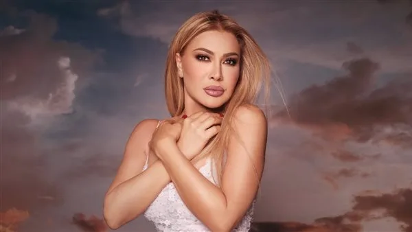 أغنية جديدة كل أسبوع!.. نوال الزغبي تثير النقاش حول استراتيجيتها التسويقية للألبوم المُقبل أغنية جديدة كل أسبوع!.. نوال الزغبي تثير النقاش حول استراتيجيتها التسويقية للألبوم المُقبل