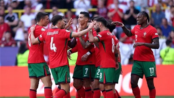 جدول مباريات الأحد 8 يونيو 2025 والقنوات الناقلة | البرتغال تواجه إسبانيا.. والأهلي يلتقي باتشوكا جدول مباريات الأحد 8 يونيو 2025 والقنوات الناقلة | البرتغال تواجه إسبانيا.. والأهلي يلتقي باتشوكا